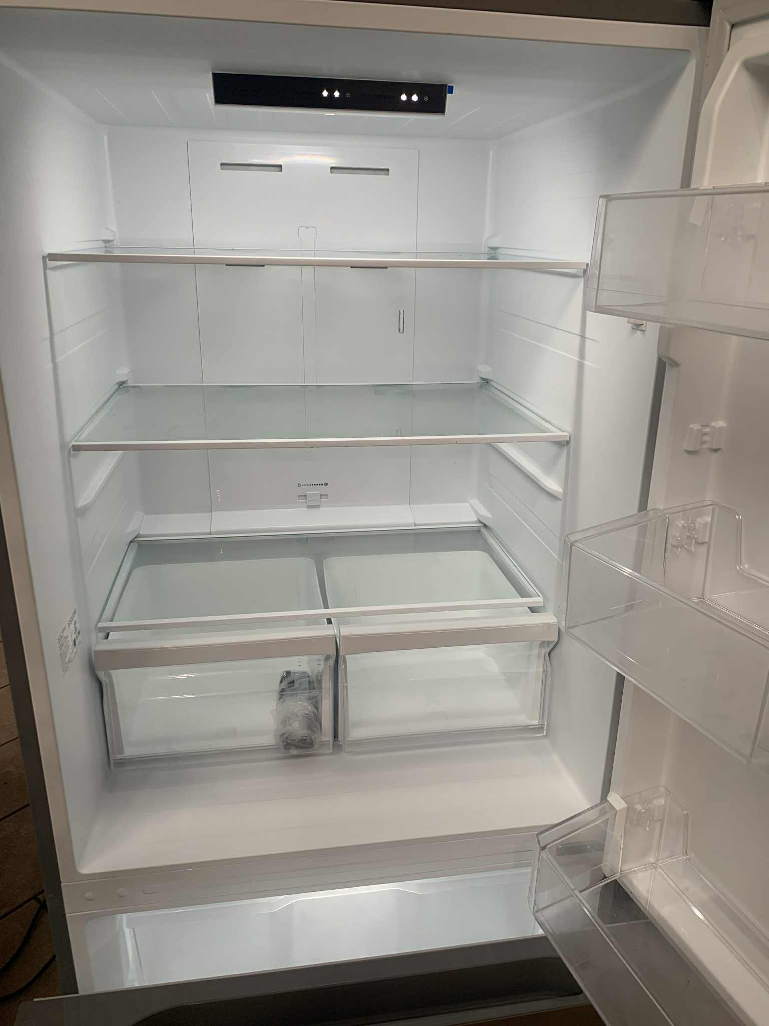 Vissani 18.7 cu. ft. Bottom Freezer Refrigerator, Stainless Steel